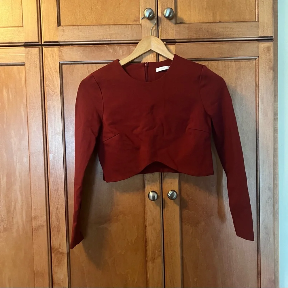 Talula Crop Top - Picture 2 of 13